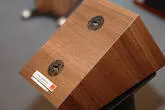 Настенная акустика DALI Alteco C-1 Walnut
