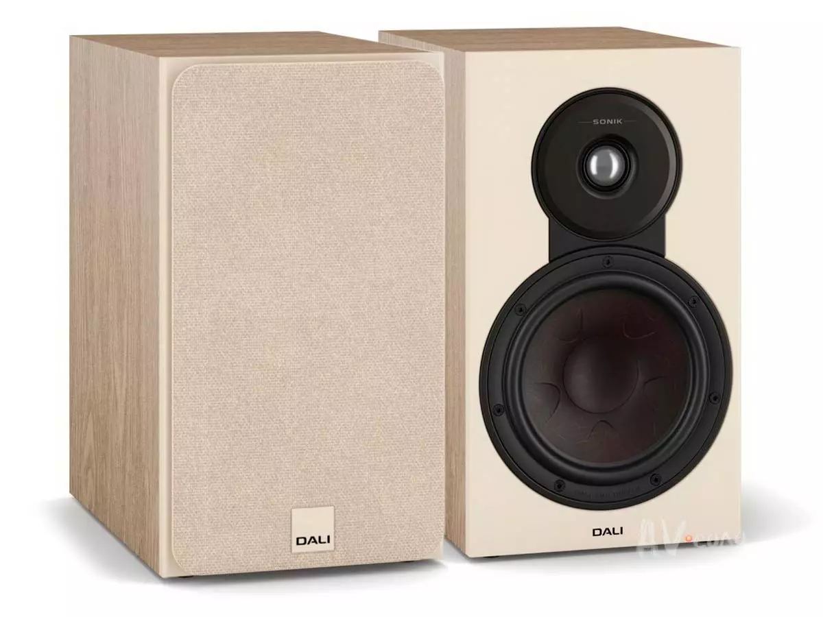 Полочная акустика DALI Sonik 3 Natural Oak
