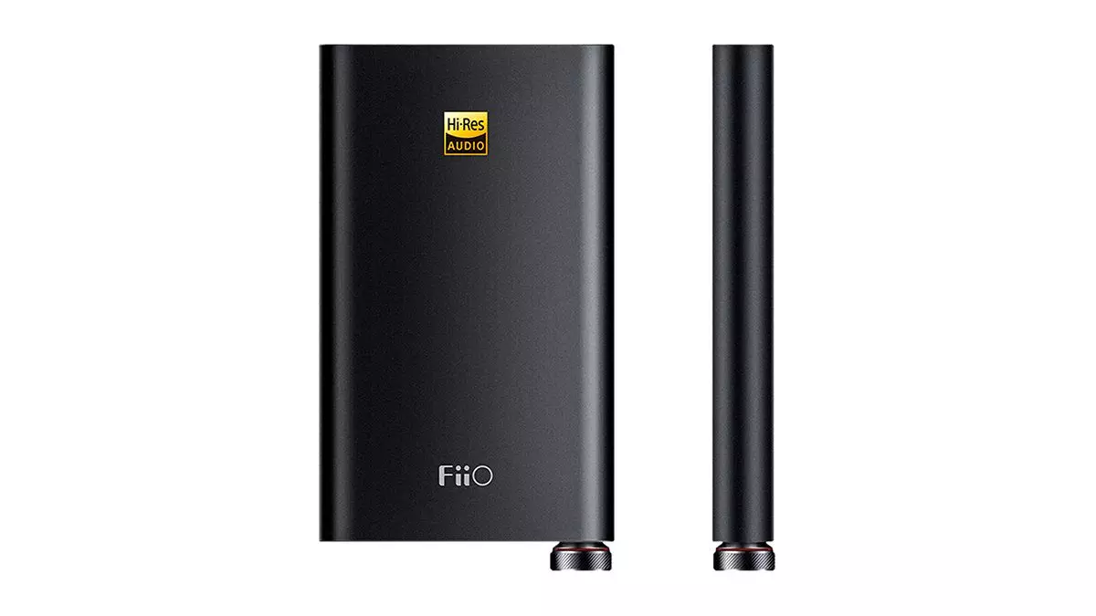 ЦАП с усилителем для наушников FiiO Q1 Mark II Black