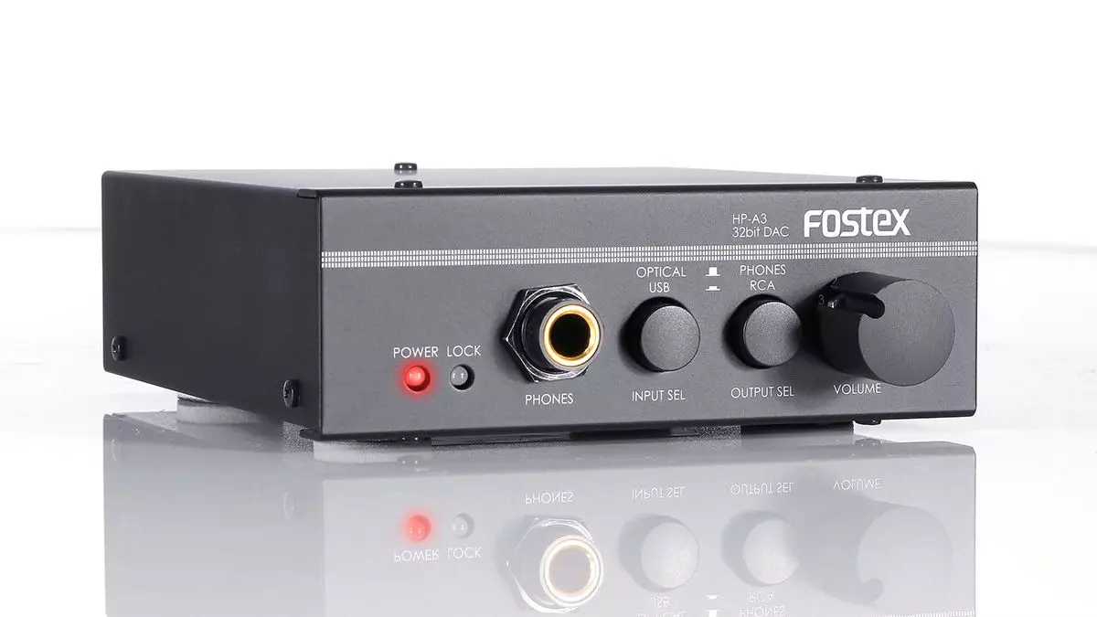 ЦАП с усилителем для наушников Fostex HP-A3